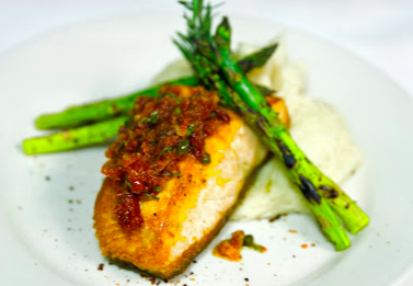 Piropos signature dishes Linguine Carbonara
Pan-Seared Salmon
Piropos Broaster Chicken Basket